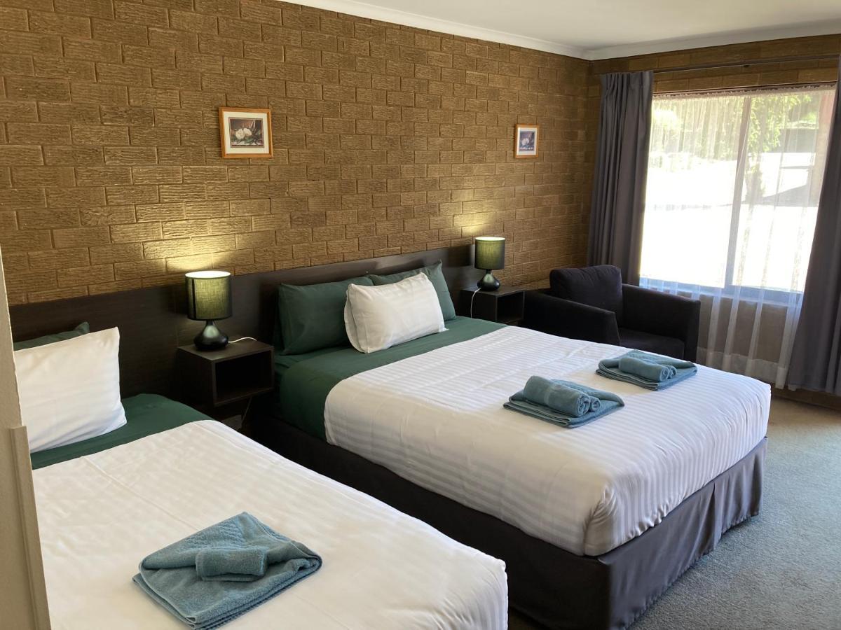 Camellia Motel Наррандера Экстерьер фото