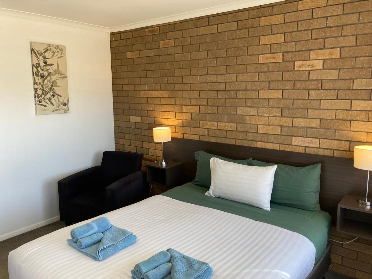 Camellia Motel Наррандера Экстерьер фото