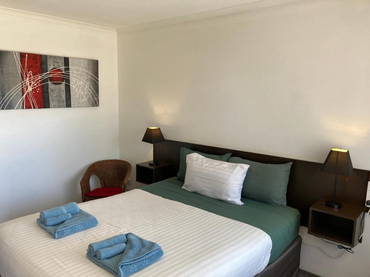 Camellia Motel Наррандера Экстерьер фото